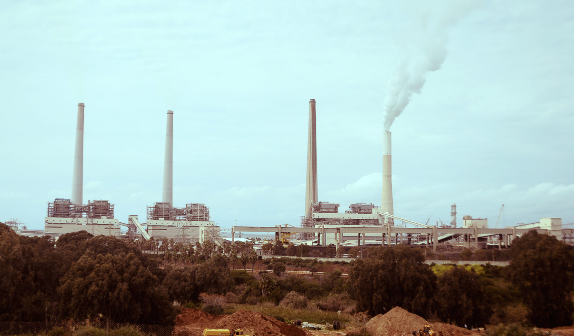 תחנת הכוח "אורות רבין" בחדרה (צילום: יעל געתון)