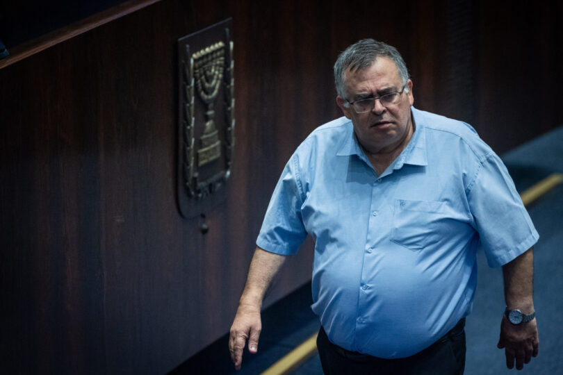 ח"כ דוד ביטן במליאת הכנסת, יולי 2024 (צילום: יונתן זינדל, פלאש 90)