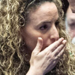 עידית סילמן, השרה להגנת הסביבה, עם ראש הממשלה בנימין נתניהו. מליאת הכנסת, יולי 2025 (צילום: יונתן זינדל, פלאש 90)