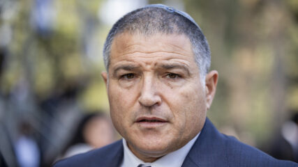 ראש השב"כ דוד זיני בטקס לציון רצח רבין, הר הרצל, ירושלים, 3.11.25 (צילום: נעם רבקין פנטון)