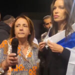 פעילת הליכוד רחלי בן-ארי סקעת (משמאל), בצילום מסך מתוך סרטון שפורסם בדף הפייסבוק שלה