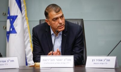 ח"כ יאסר חוג’יראת (רע"מ), יו"ר ועדת המדע והטכנולוגיה של הכנסת (צילום: דוברות הכנסת)