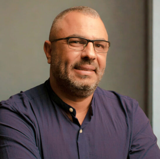 אדיר קיסר, ממובילי המאבק בזיהום האוויר מאזור התעשייה באשדוד (צילום: שרון גבאי)