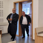 ח"כ דוד ביטן עם סנגורו, עו"ד דרור מתתיהו. בית המשפט המחוזי בלוד, 24.2.2026 (צילום: איתמר ב"ז)